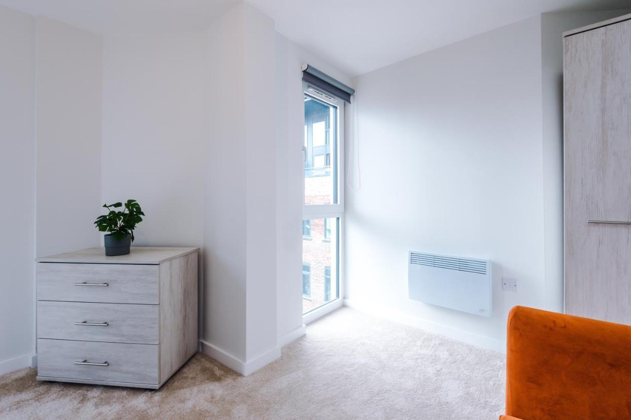 ✰Onpoint - Modern 2 Bed Apartment Close To Centre✰ Лидс Экстерьер фото
