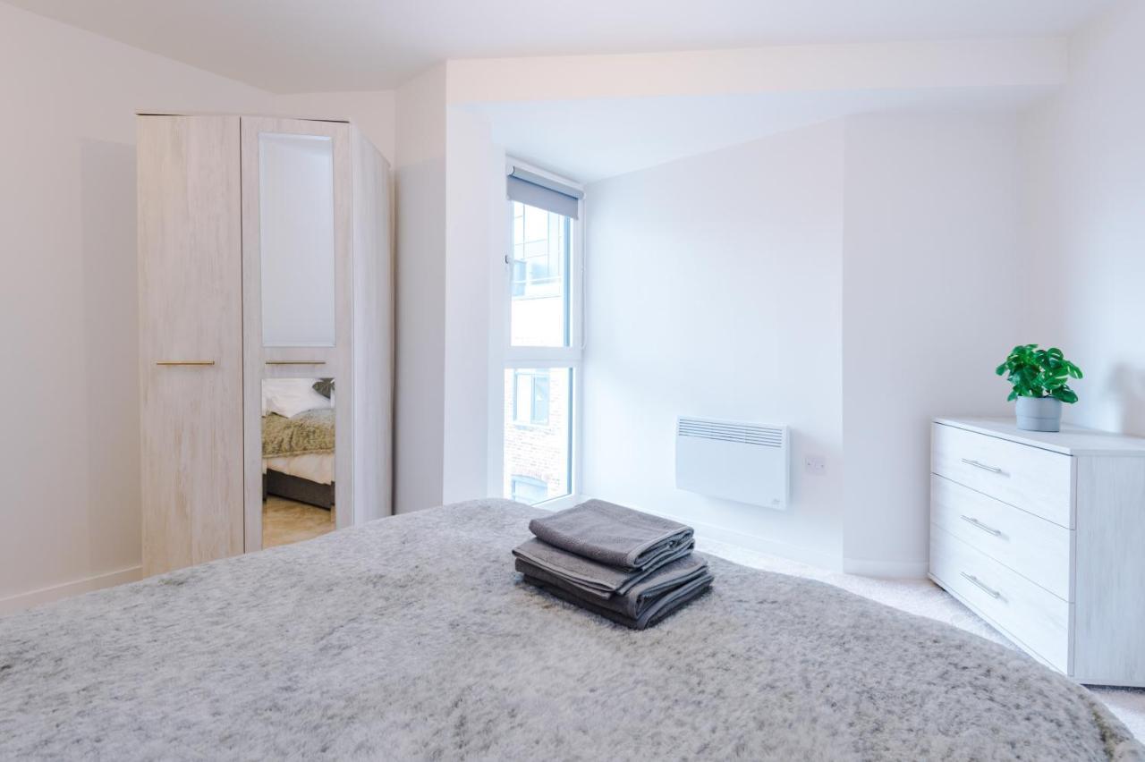 ✰Onpoint - Modern 2 Bed Apartment Close To Centre✰ Лидс Экстерьер фото