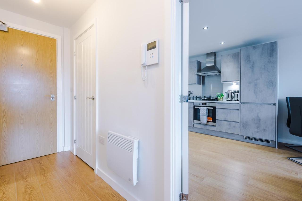 ✰Onpoint - Modern 2 Bed Apartment Close To Centre✰ Лидс Экстерьер фото