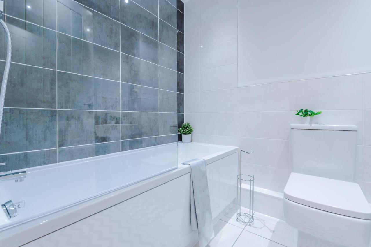 ✰Onpoint - Modern 2 Bed Apartment Close To Centre✰ Лидс Экстерьер фото