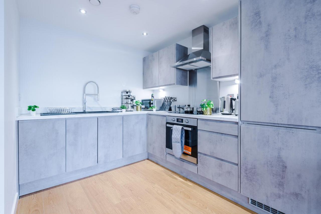 ✰Onpoint - Modern 2 Bed Apartment Close To Centre✰ Лидс Экстерьер фото
