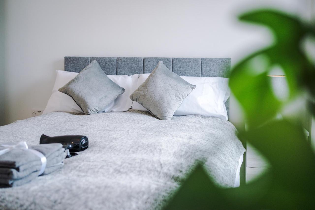✰Onpoint - Modern 2 Bed Apartment Close To Centre✰ Лидс Экстерьер фото